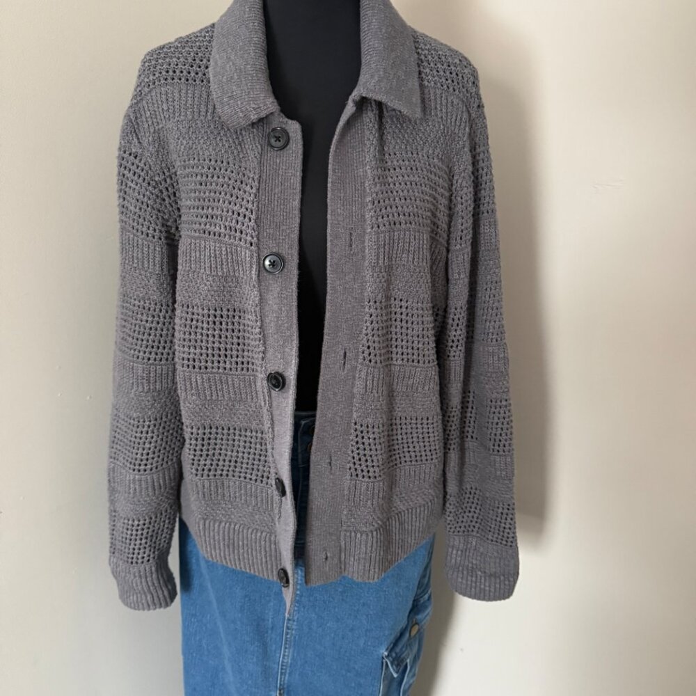 Abercrombie & Fitch Cropped Crochet-Style Shirt Jacket Dark Grey XS